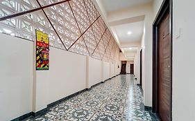 Super Hotel O Vilankurichi